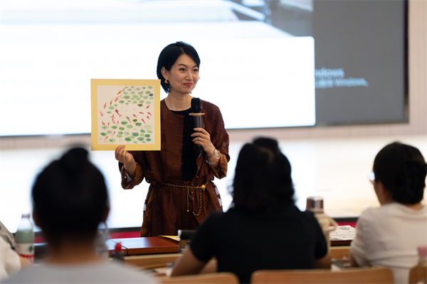 “紅旗夢想藝術課堂”河南信陽固始縣教師培訓暨捐贈儀式落幕_fororder_吉林一汽4
