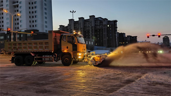 以雪為令 延吉晝夜清雪保暢通_fororder_吉林以雪為令