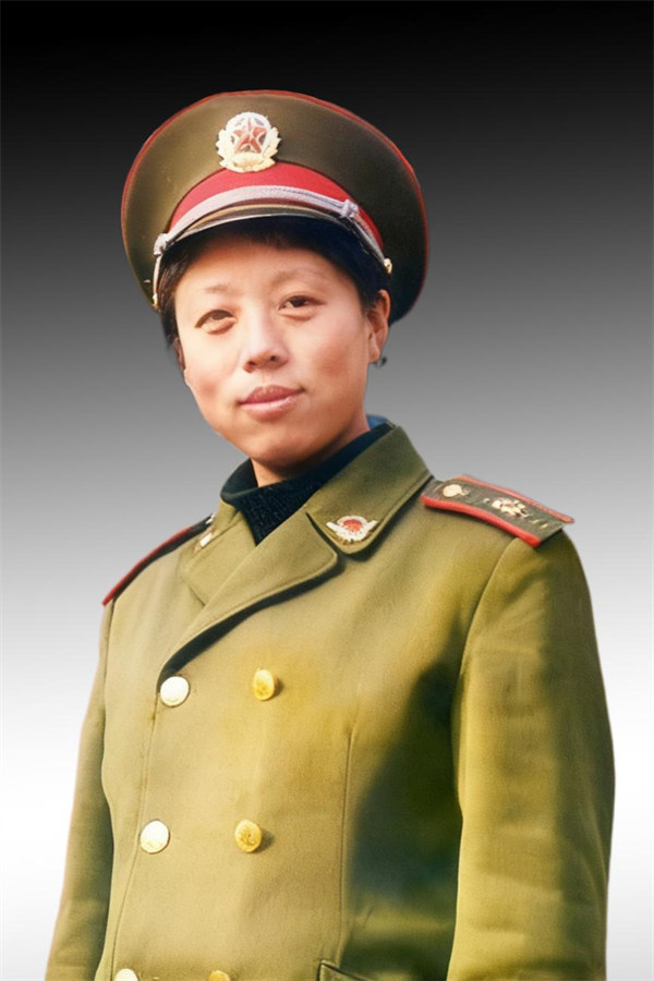 第四屆吉林省“最美退役軍人”金春雨:軍魂永駐顯本色 躬身教研育桃李_fororder_吉林退役金春雨1