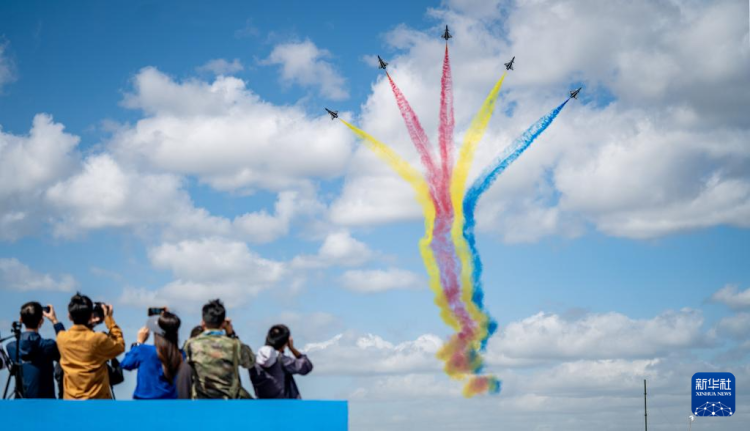 2025年空軍航空開放活動和長春航空展舉行預演