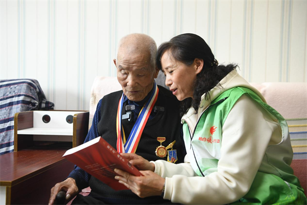 抗戰老兵劉慶恩：從戰場通訊兵到紅色血脈傳承者_fororder_吉林老兵劉慶恩3
