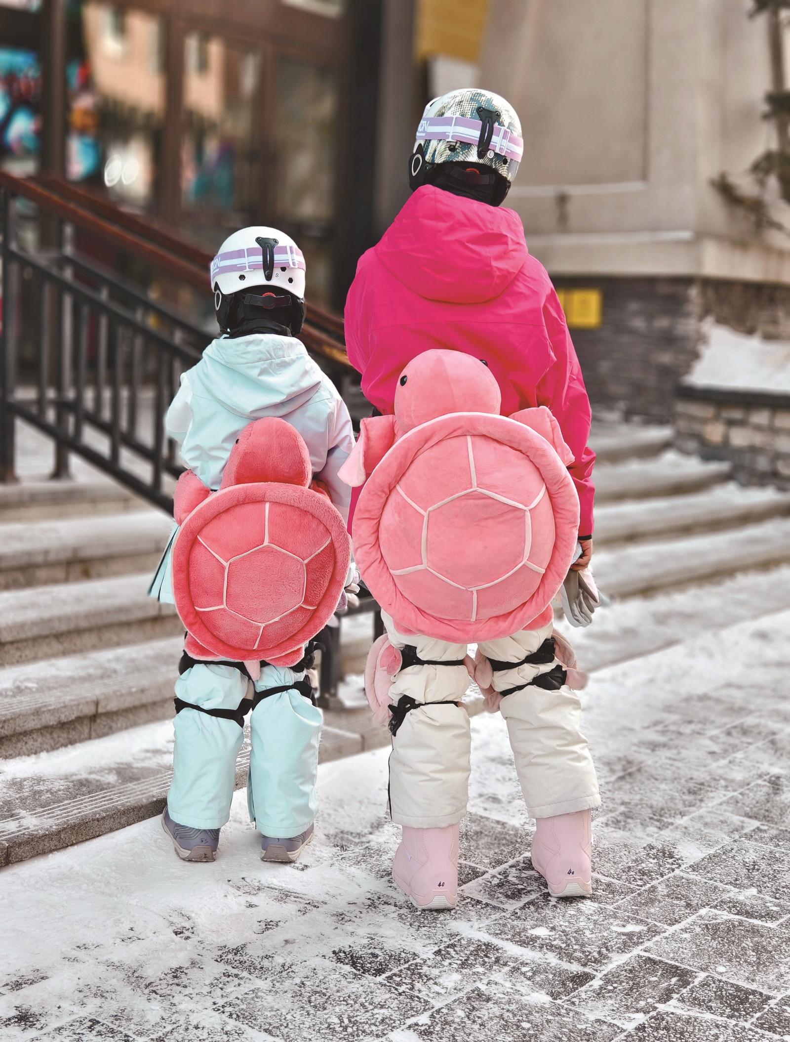 吉林“雪假” 孩子們在冰雪裏玩嗨了！