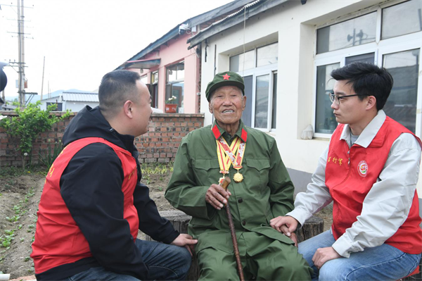 抗戰老兵王鳳廣：炮火硝煙中忘生死 和平年代獻餘熱_fororder_吉林老兵王風光