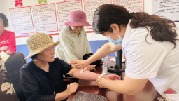 延吉市政協組織開展義診活動 送醫送藥進鄉村