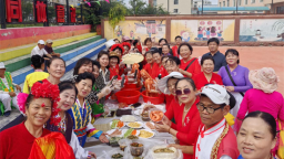 延吉市建工街道延虹社區：大街小巷處處閃耀石榴紅