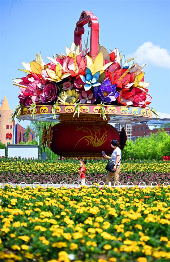 延吉公園花開成海絢爛迎夏_fororder_圖片1