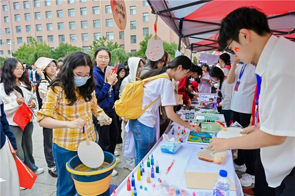 長春中醫藥大學舉辦“鑄牢中華民族共同體意識”教育活動暨第十八屆民族文化節_fororder_圖片 2
