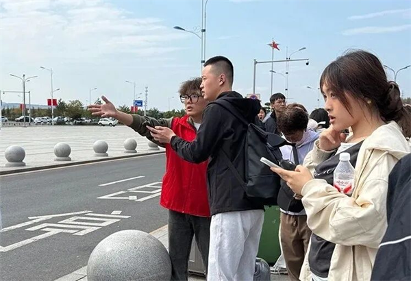 正青春，就這“Young”！延邊“志願紅”繪就假日最暖底色_fororder_吉林正青春1