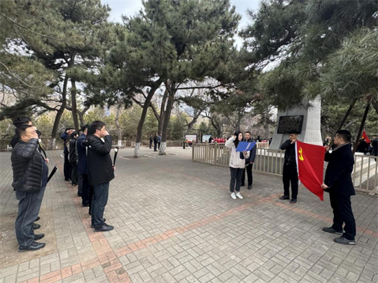 進出口銀行吉林省分行與太平洋産險兩支部聯合舉辦主題黨日活動_fororder_圖片2