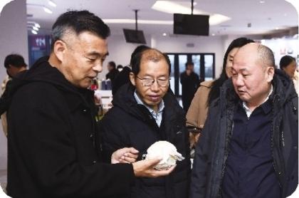 戎光映邊疆 興業築長城——吉林省軍創企業邊疆行暨G331沿邊開放旅遊大通道産業項目推介活動綜述