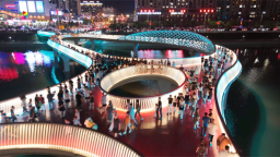 2025延吉消夏夜遊季臨近收官 五大線路點亮邊疆小城夜空