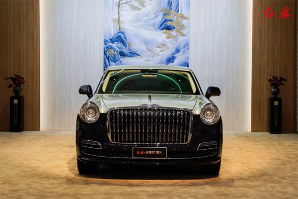 紅旗品牌攜全新産品陣容亮相上海車展_fororder_紅旗車展2