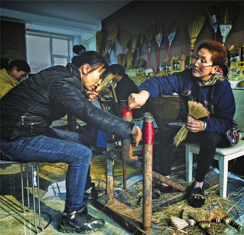 吉林白城舉辦首屆農民攝影作品展