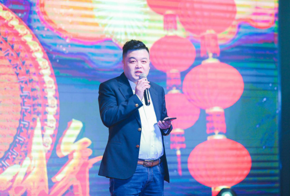 凝聚大V正能量 引領文明新風尚——專訪2019年吉林省十佳百優青年、省新階聯成員、吉林省星拓傳媒有限公司創始人錢坤