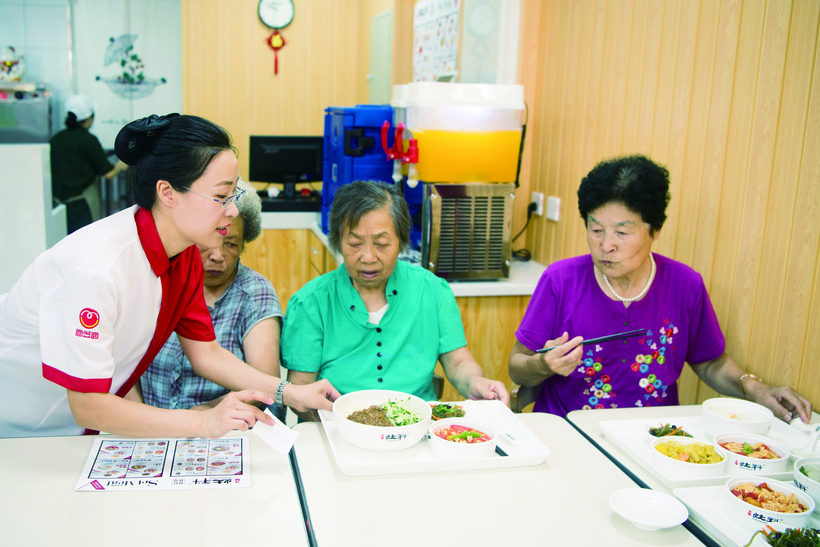 長春凈月高新區來了首家助老餐廳