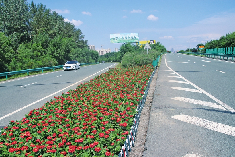 長春至四平高速公路改造提升：標誌規範化 服務標準化 管理智慧化