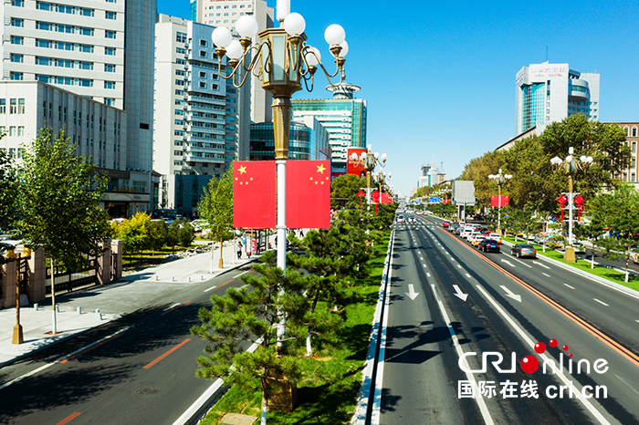 01【吉林】【原創】長春市精心打造主題景觀喜迎國慶節