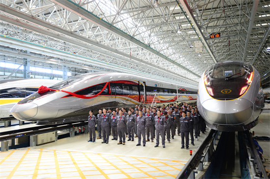 助力五一齣行！時速350公里復興號智慧動車組下線_fororder_DSC_2857
