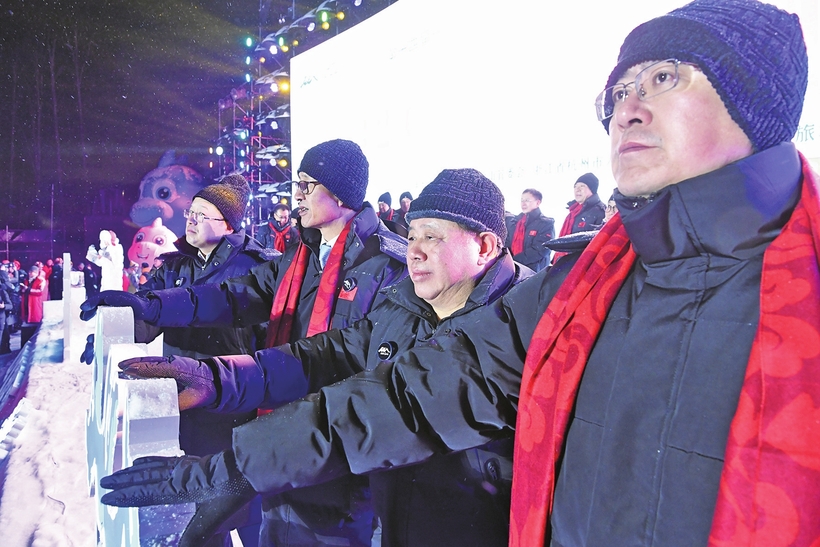 粉雪逢盛世綻放長白山