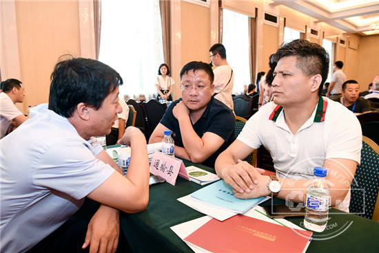 吉商大會舉行人才、吉商、園區招商對接洽談