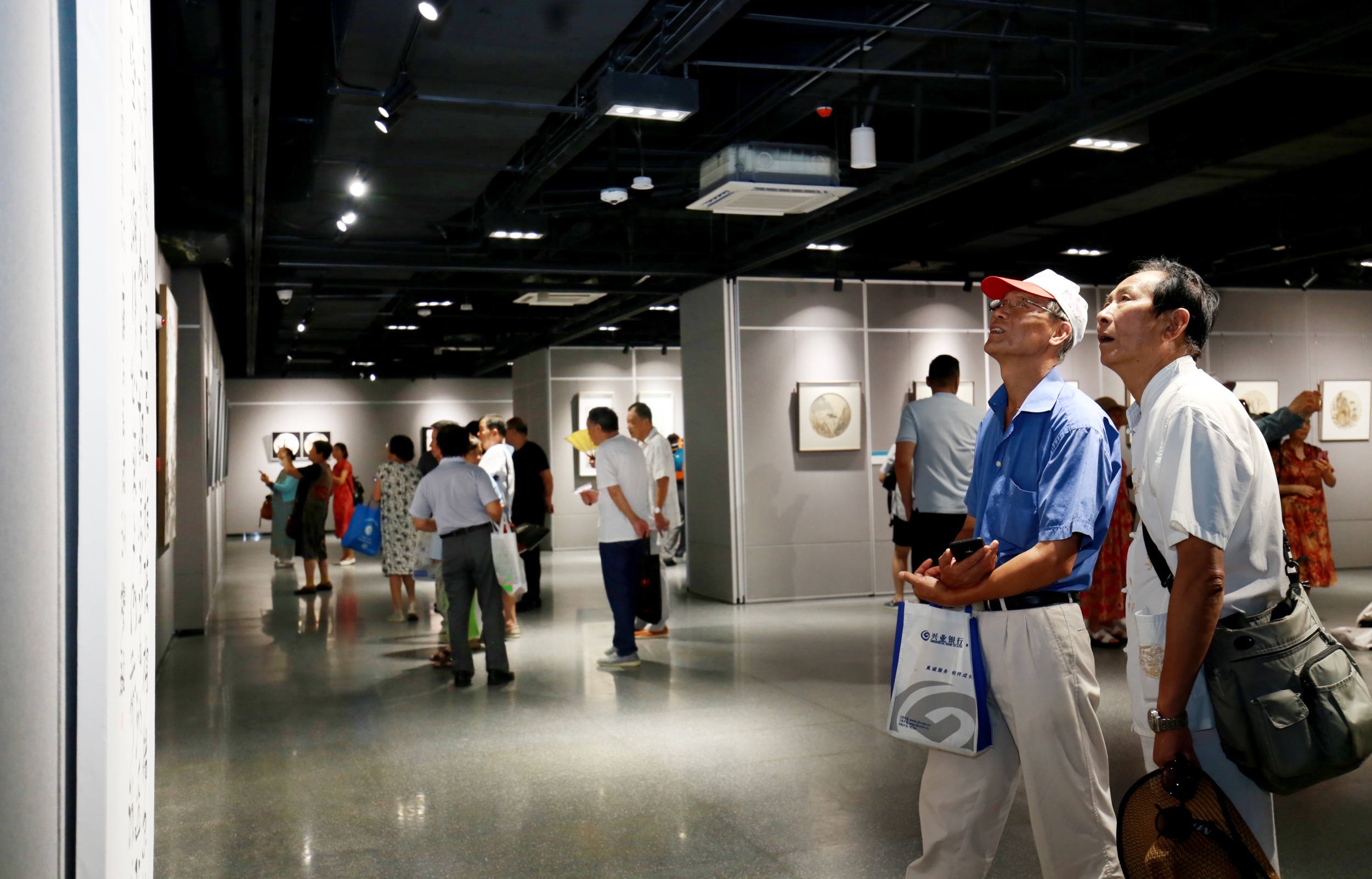 已過審）“詩意雨花”書畫名家作品展覽在雨花美術館開幕