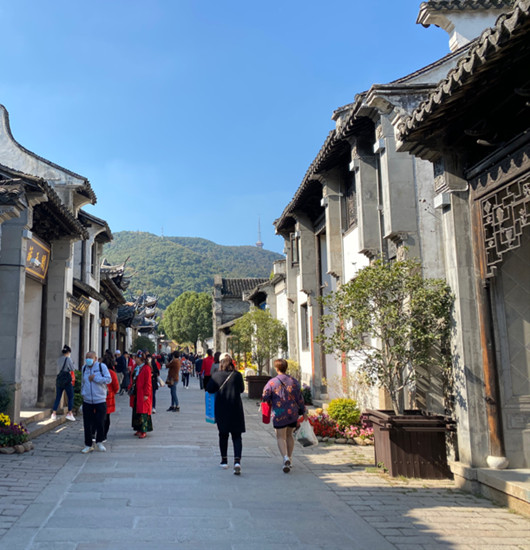 無錫惠山古鎮景區力邀遊客感受秋景