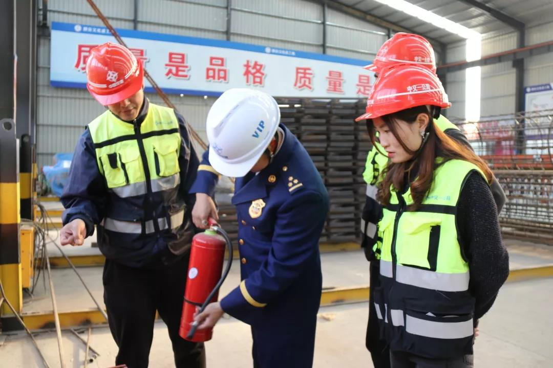 （供稿 平安江蘇列表 三吳大地蘇州 移動版）蘇州春申湖路四標開展消防專項安全檢查