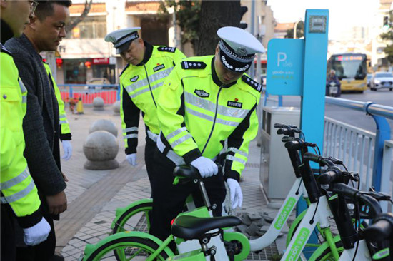 （B  平安江蘇列表 三吳大地常州 移動版）常州市交警支隊開展綠色騎行活動 推進道路交通精細化管理