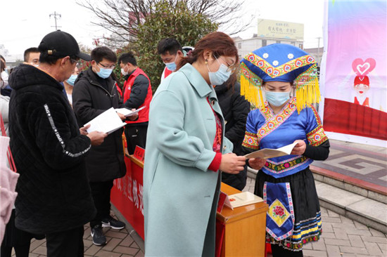 （有修改）（B 教育列表 三吳大地泰州 移動版）泰州姜堰張甸舉辦“學習雷鋒 ‘甸’亮春意”志願服務活動