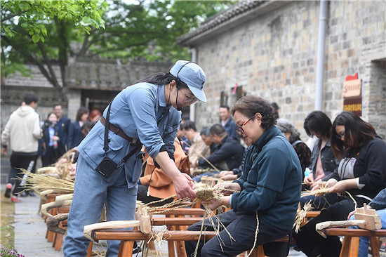 南京建鄴區民政局開展黨史學習教育倡導鐵軍精神_fororder_圖片6