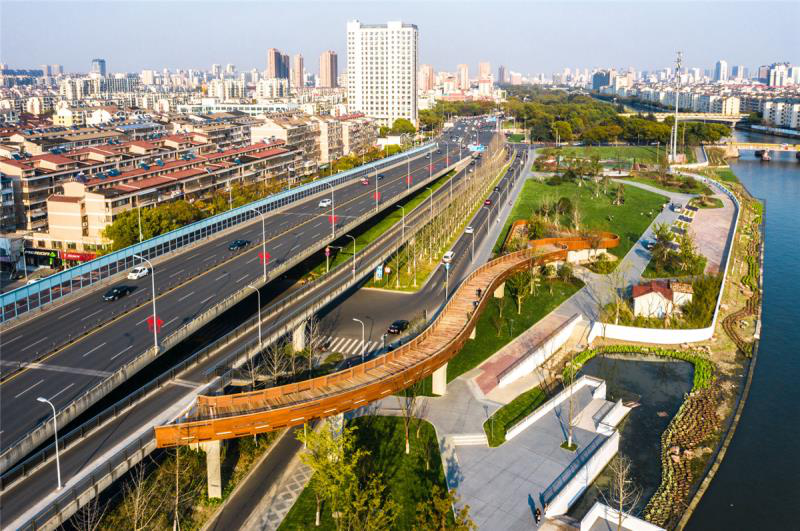 （蘇州市交通局供稿 交通運輸列表 Chinanews帶圖列表 移動版）昆山獲得蘇州交通幹線沿線綠化及環境專項整治工作第一