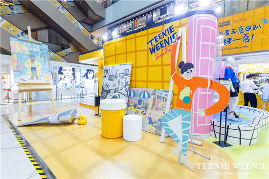 TEENIE WEENIE品牌與藝術家孫佳藝聯名快閃店亮相南京_fororder_圖片3