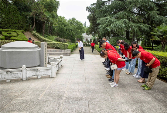 泰州網信辦：“一心向黨 e路同行”黨建引領老區小康新變遷_fororder_圖片9