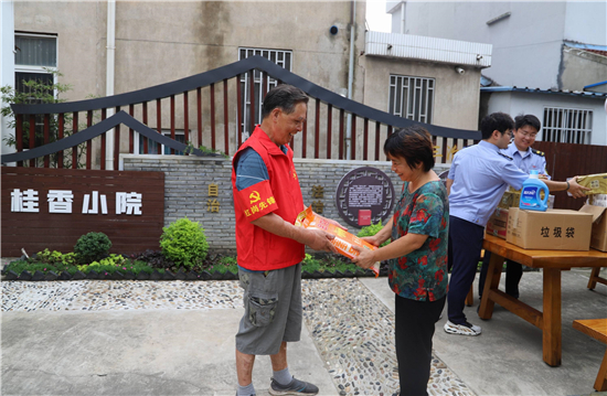 蘇州張家港桂花樹下來議事 鄉村治理好風景_fororder_圖片4