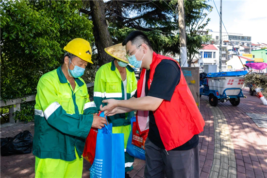 蘇州市吳中區城南街道強化“四大功能” 深入踐行“兩在兩同”_fororder_圖片3_副本