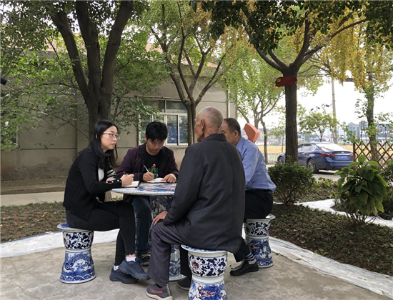 蘇州張家港大新鎮新閘村“新杏庭院”搭起幹群“連心橋”_fororder_圖片4_副本