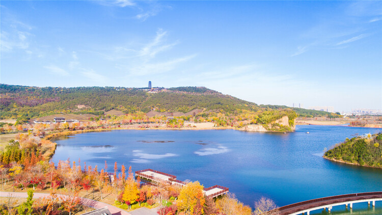 張家港：層林盡染 山水如畫