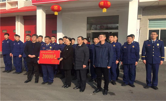 連雲港灌雲縣：弘揚王繼才精神 灌水雲山鑄長城_fororder_圖片3