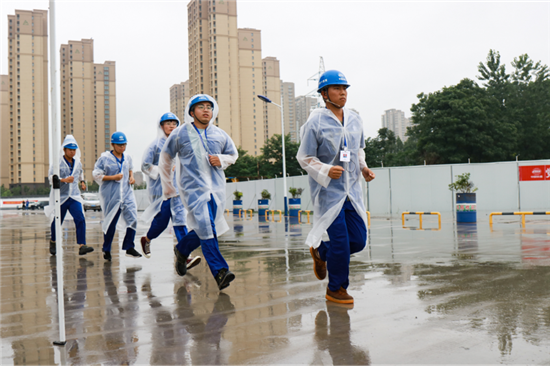 （有修改）（B 社會廣角列表 三吳大地南京 移動版）南京建寧西路過江通道工程進行應急救援演練