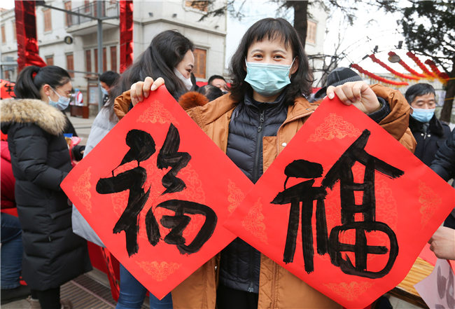 連雲港市連雲區文化科技衛生“三下鄉”服務暖人心_fororder_BO4Q3753