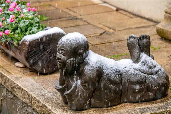 無錫拈花灣：雪落青瓦 成了一首風花雪月的詩