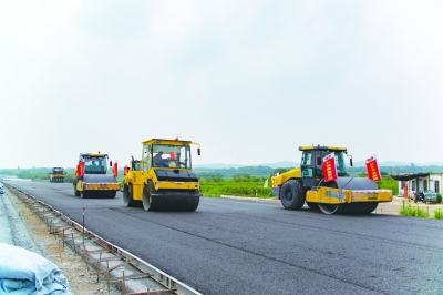 （要聞 三吳大地南京 移動版）溧高高速公路路基和橋梁全部完工