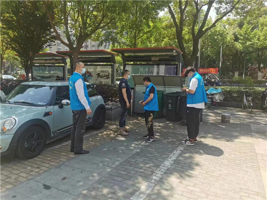 南京市雨花臺區雨花街道多部門聯合檢查市容秩序_fororder_圖片1_副本