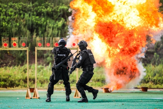 南通巡特警比武 直擊超然現場_fororder_圖片10