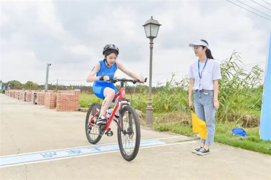 大運河“小鐵三”系列賽蘇州吳中站開賽 百餘位小選手競逐水鄉古鎮_fororder_微信圖片_202209191535171