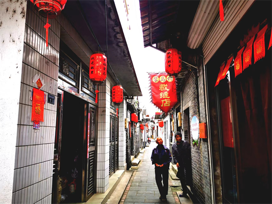 泰州興化戴南鎮裴馬村：百姓創業項目成為美麗鄉村“實景”_fororder_圖片 1