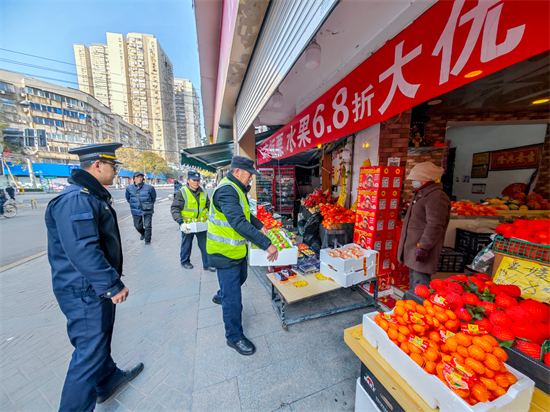 南京玄武城管探索街區“管環執聯動”一體化治理新模式_fororder_圖片 2