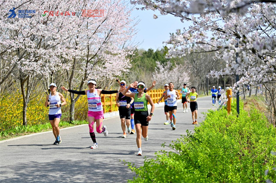 跑在水美酒鄉 2024京東宿遷馬拉松鳴槍開跑_fororder_圖片21