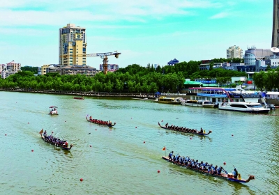 南京 水上運動“火”起來_fororder_113072-新鏡界 水上運動—圖片113042_b