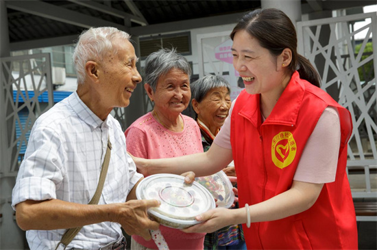 常州市天寧街道：愛滿重陽節 濃濃敬老情